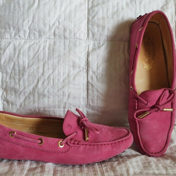 pink bow loafers